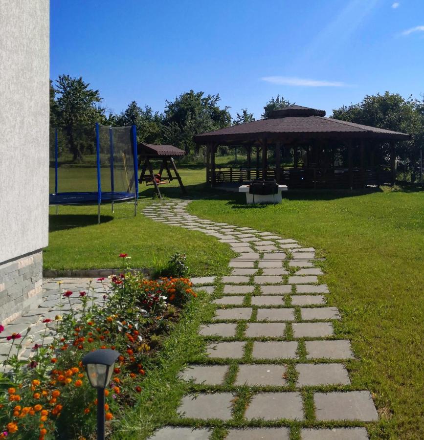 Pensiunea Casa Hortopan Târgu Jiu Εξωτερικό φωτογραφία