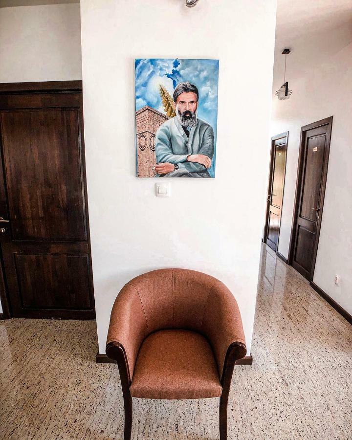 Pensiunea Casa Hortopan Târgu Jiu Εξωτερικό φωτογραφία