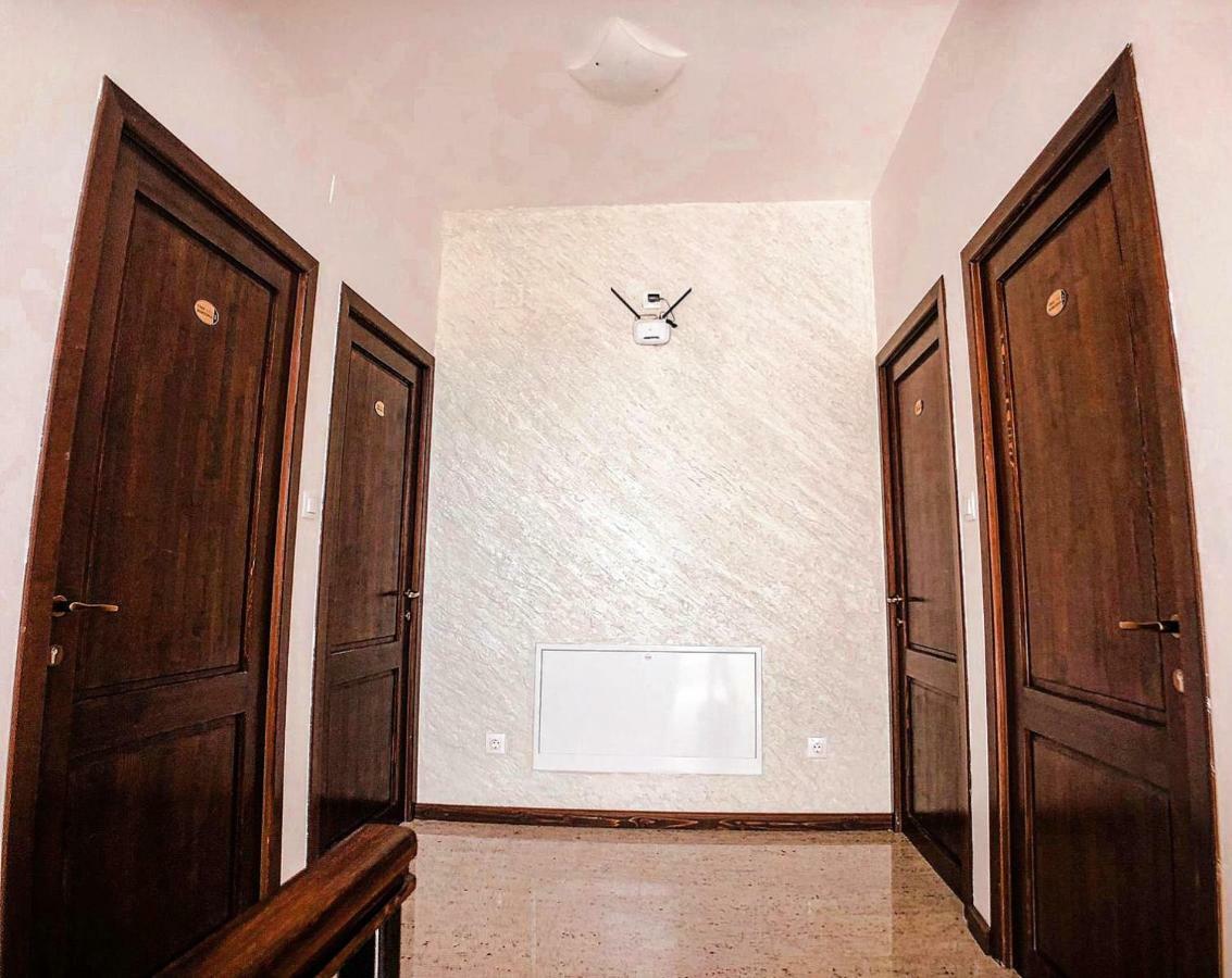 Pensiunea Casa Hortopan Târgu Jiu Εξωτερικό φωτογραφία